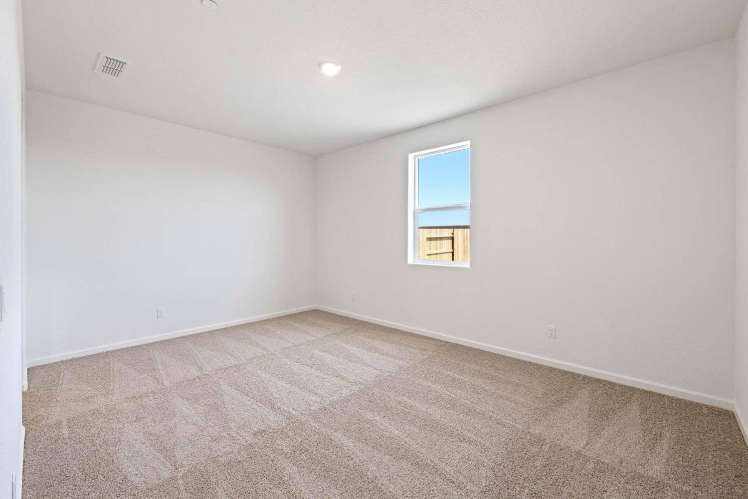 Linda, CA 95648,2171 Woods DR