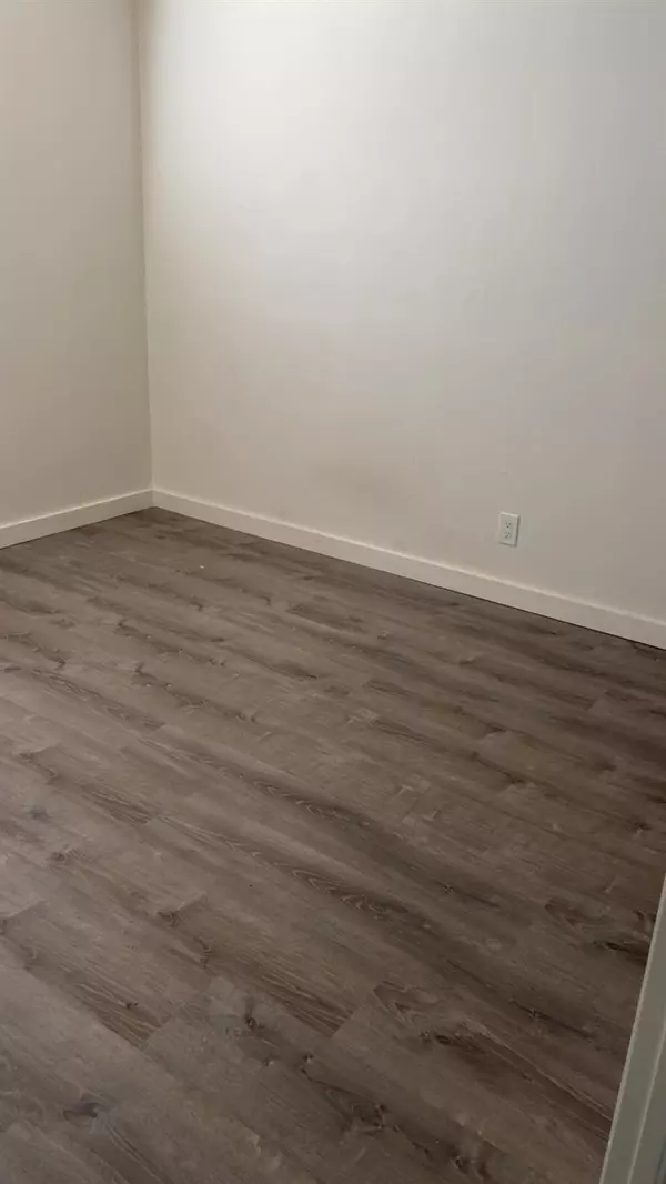 Sacramento, CA 95826,3101 Occidental DR 4