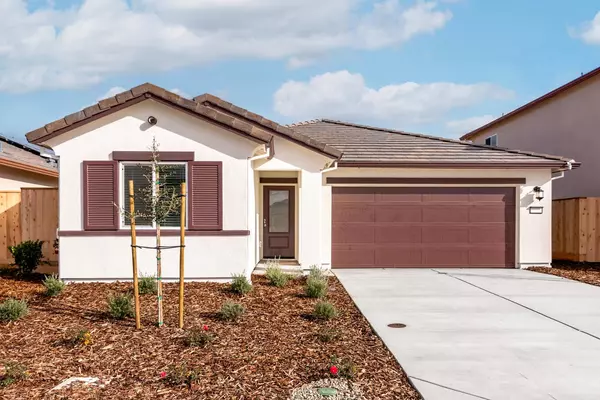 1057 Aiden DR, Newman, CA 95360