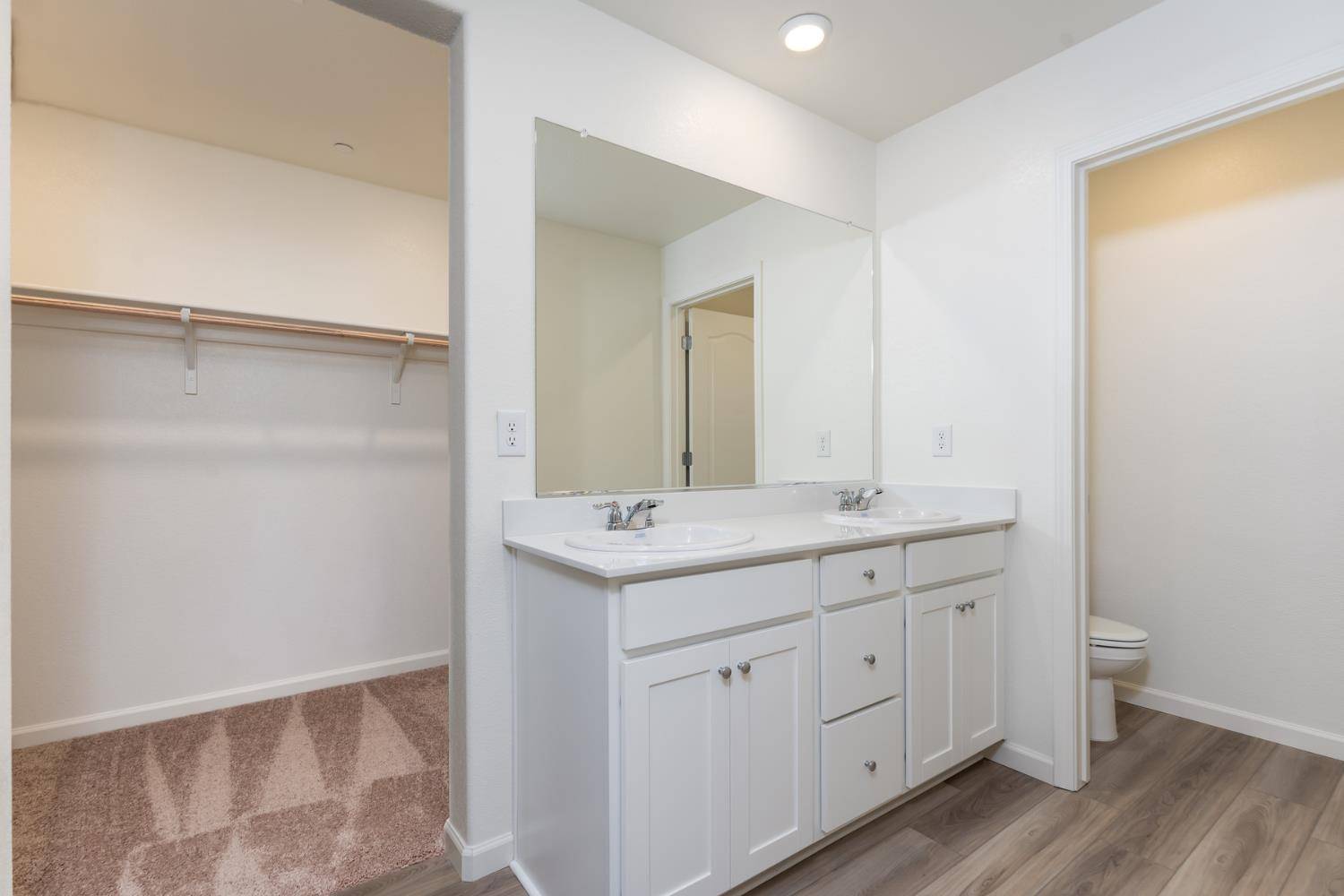 Newman, CA 95360,2252 Mia DR