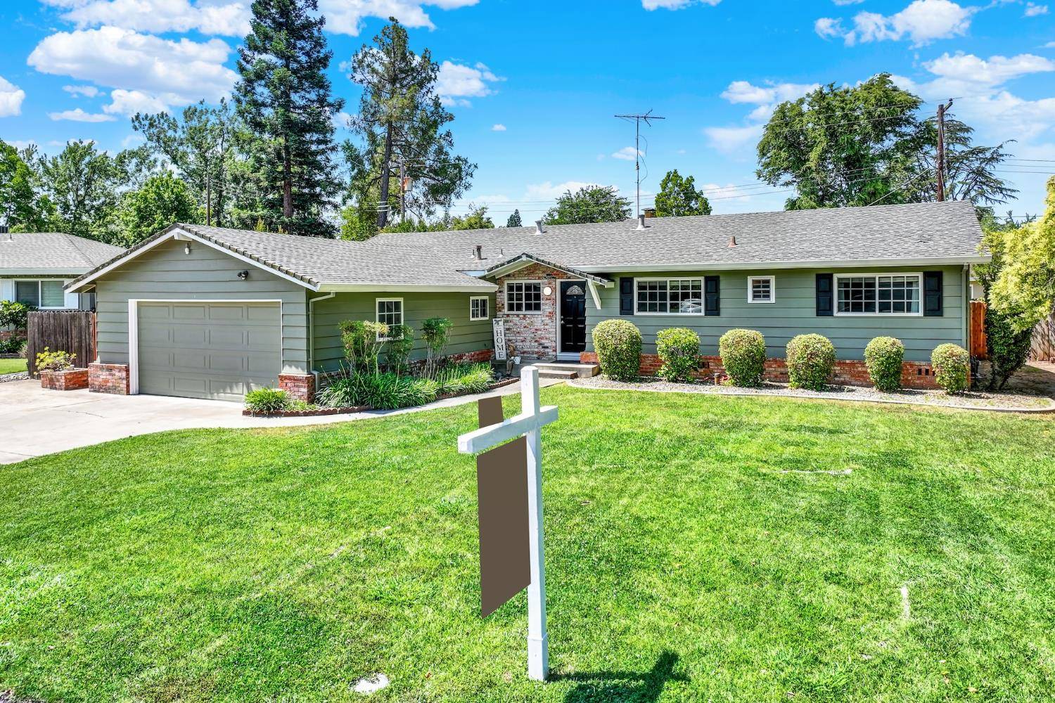 Sacramento, CA 95841,4534 Dartmouth DR