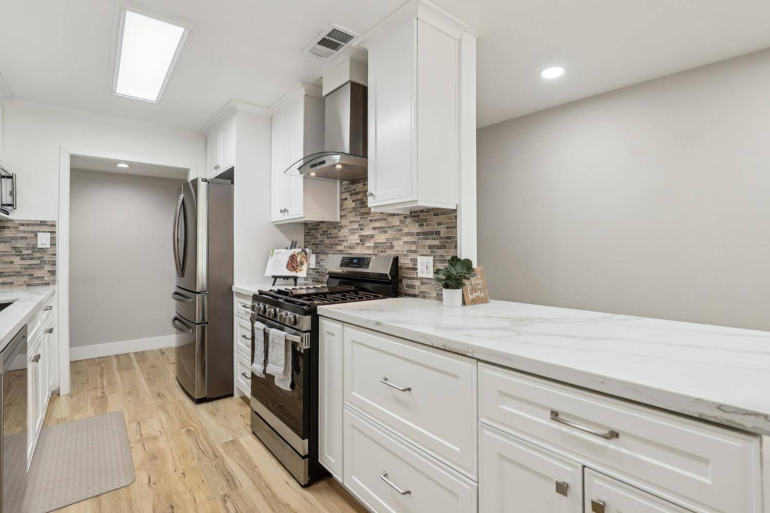 West Sacramento, CA 95691,508 Seabrook CT
