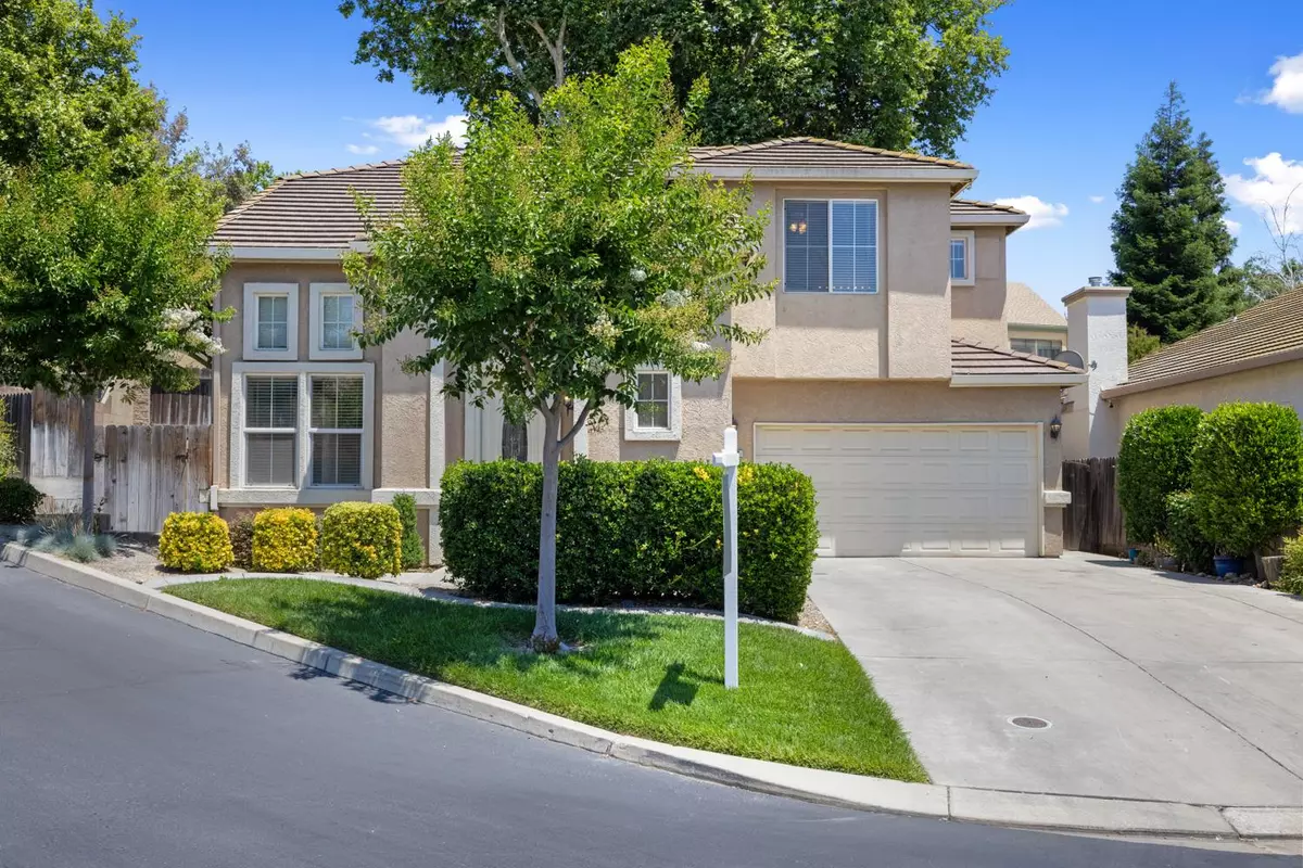 Modesto, CA 95355,440 The Bluff
