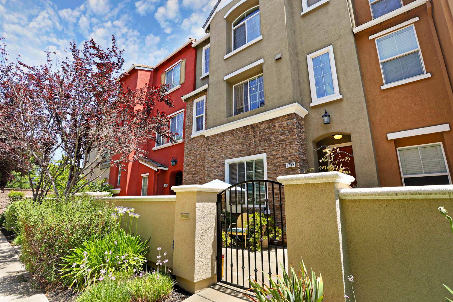 Roseville, CA 95747,1756 Camino Real WAY