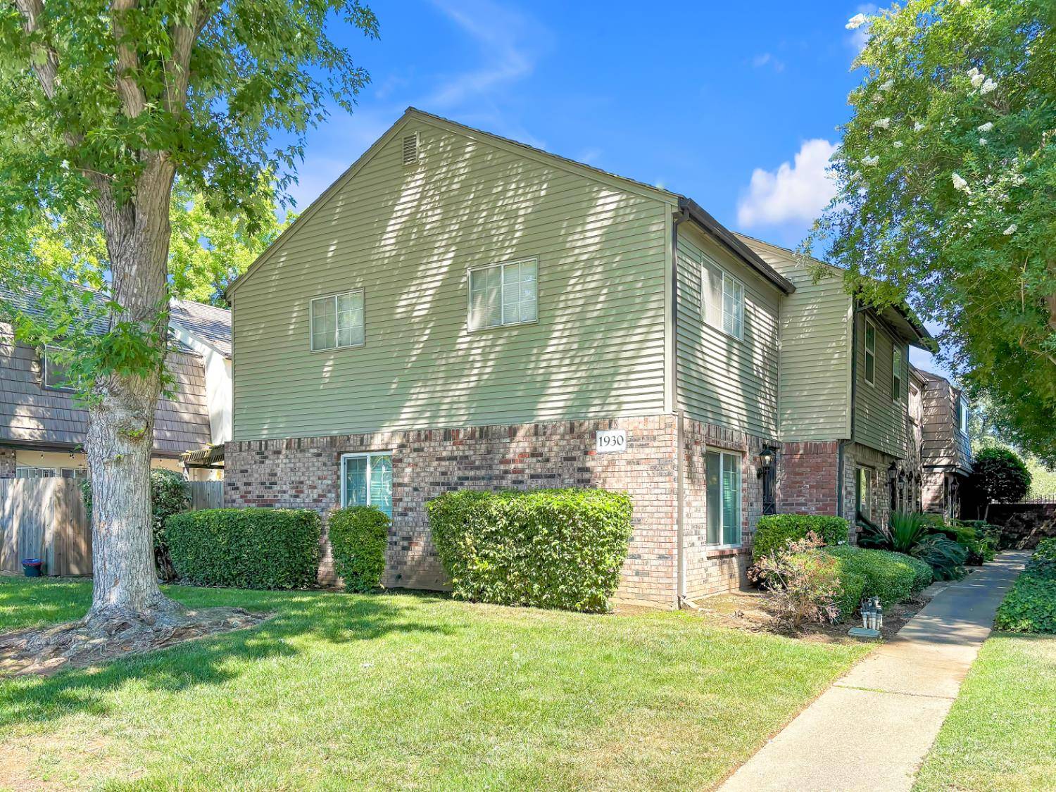 1930 Benita DR 2, Rancho Cordova, CA 95670