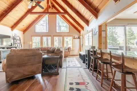 Olympic Valley, CA 96146,1560 Lanny LN