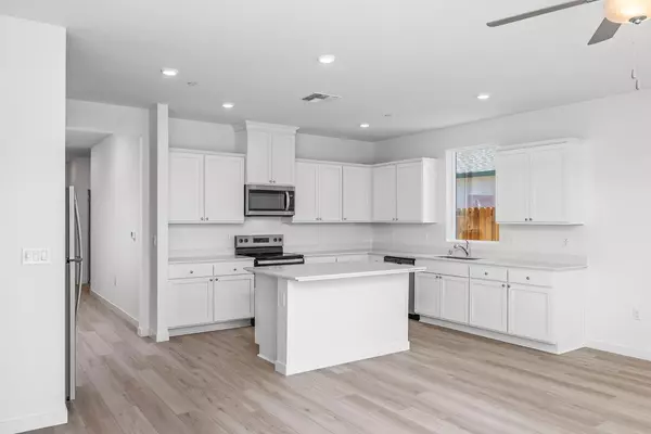 Linda, CA 95901,2176 Woods DR