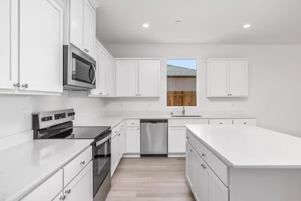 Linda, CA 95901,2176 Woods DR