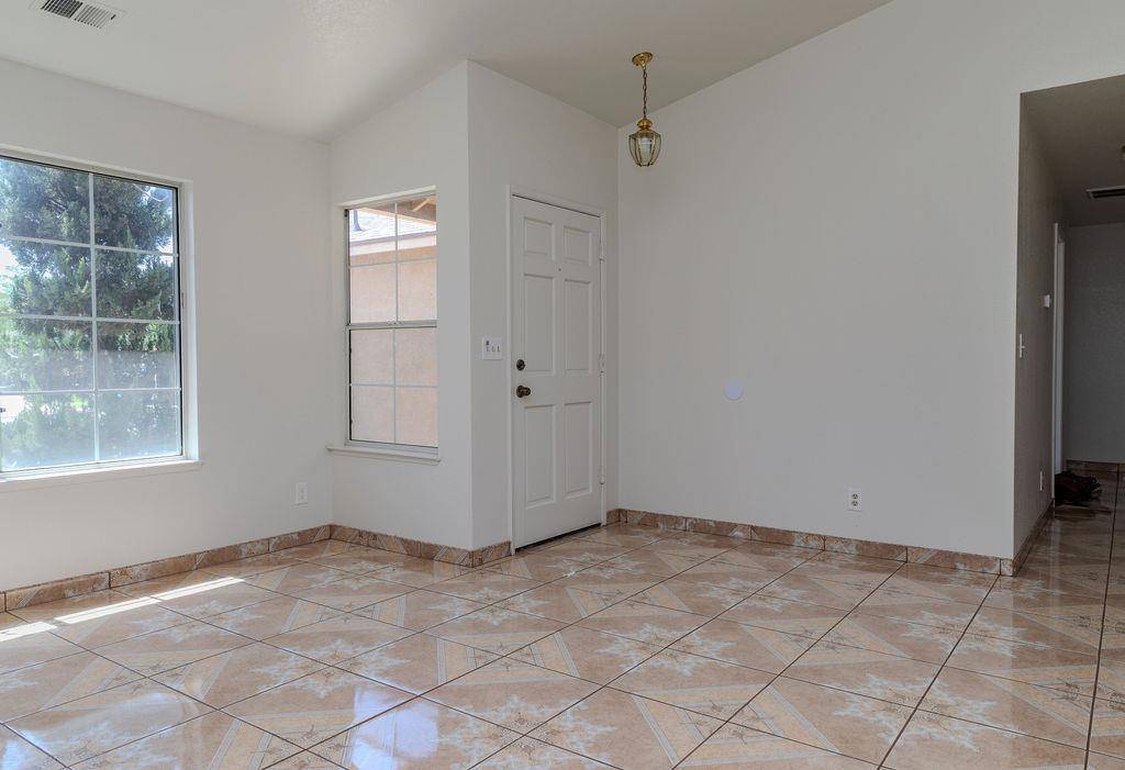 Delhi, CA 95315,9865 Ferrel CT