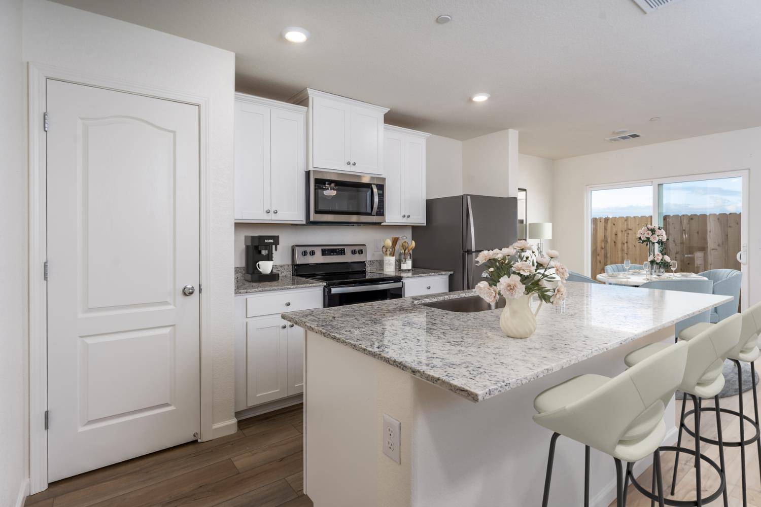 Newman, CA 95360,2218 Sunshine DR