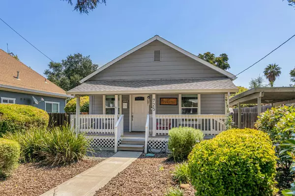 725 4th ST, Woodland, CA 95695