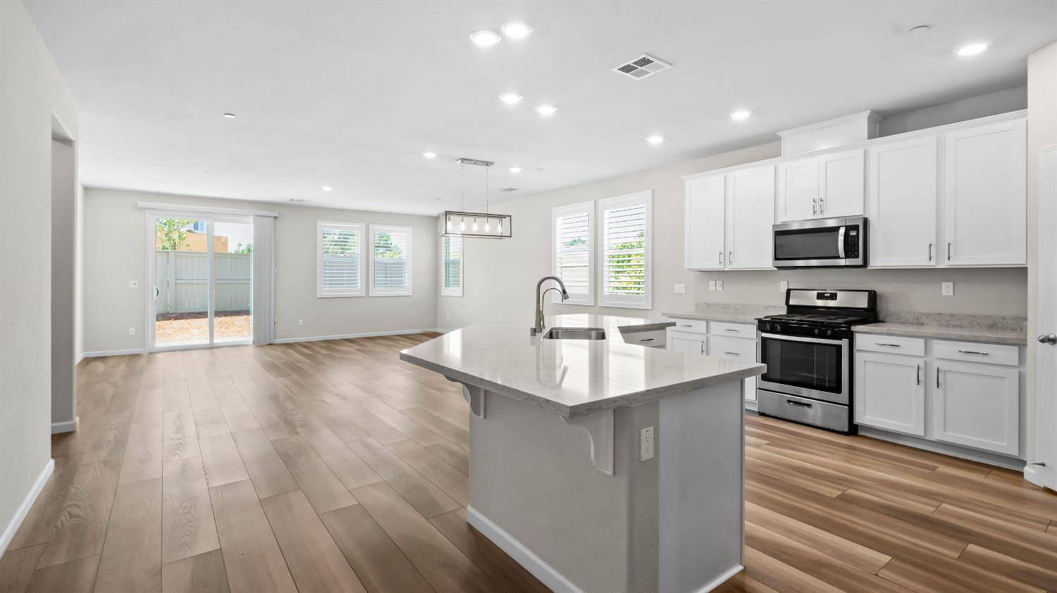 Woodland, CA 95776,1402 Peterson PL