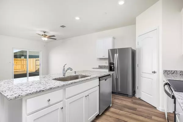Linda, CA 95901,2174 Nicklaus DR