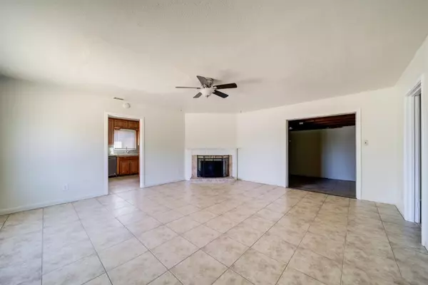 Rio Linda, CA 95673,1440 I ST