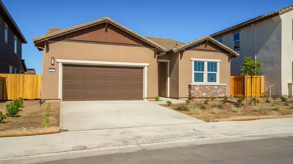 2677 Hickory LN, Lodi, CA 95242