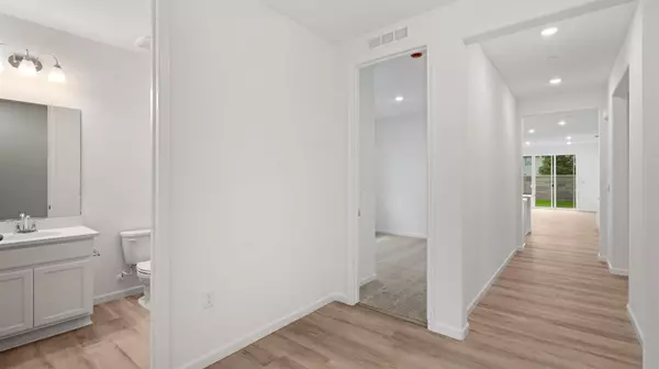 Lathrop, CA 95330,15480 Gallatin RD