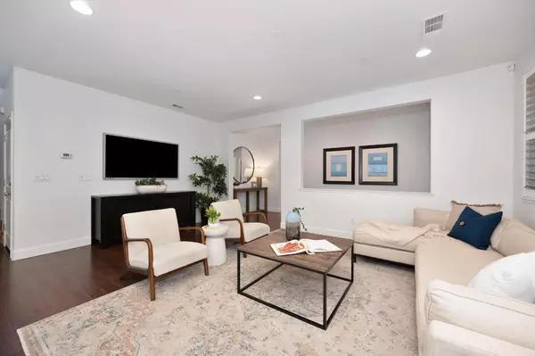 Folsom, CA 95630,873 Willow Bridge DR