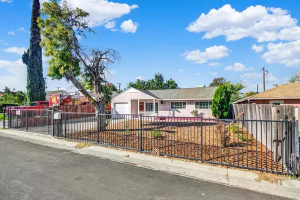 Sacramento, CA 95825,2117 Violet ST