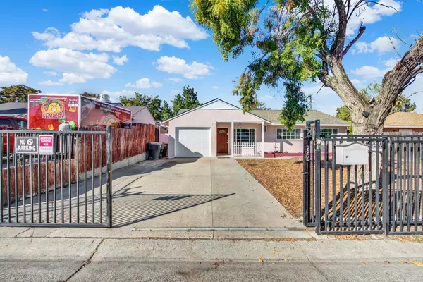 Sacramento, CA 95825,2117 Violet ST