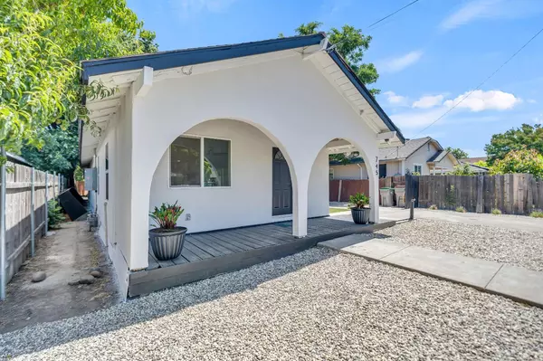 745 N Hobson AVE, West Sacramento, CA 95605