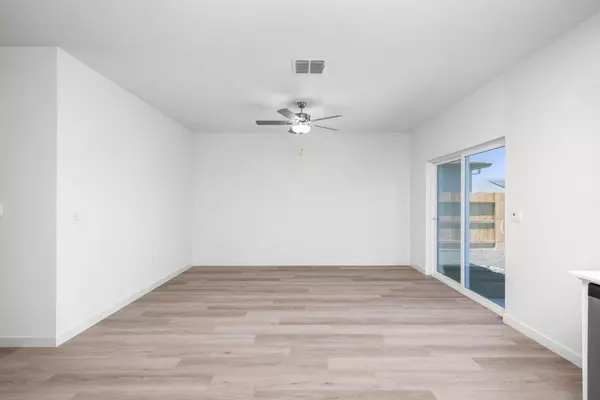 Stockton, CA 95212,3077 Isley WAY