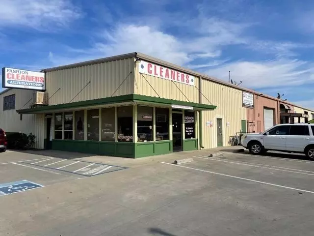 Modesto, CA 95351,1324 N Carpenter