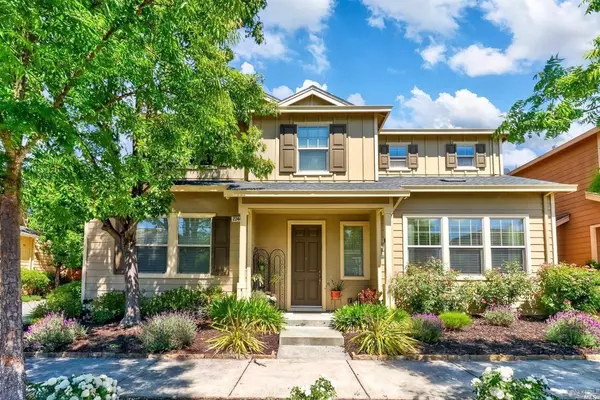 2344 Sophia DR, Santa Rosa, CA 95403