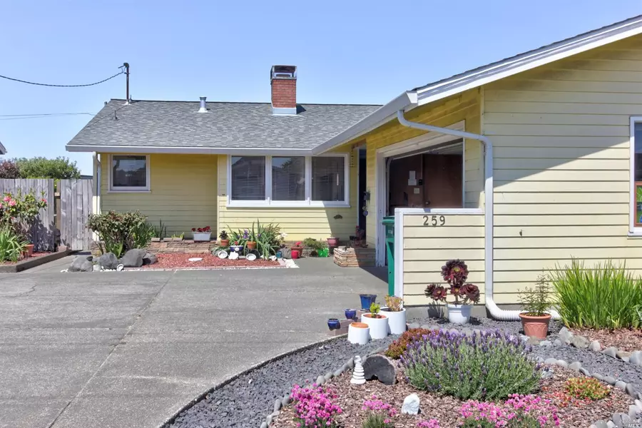 259 Wall ST, Fort Bragg, CA 95437