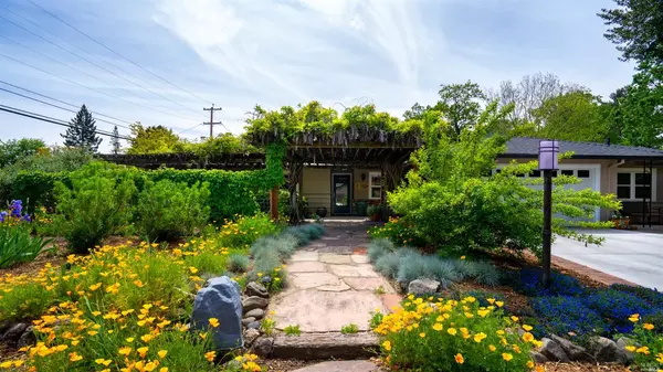 4833 Londonberry DR, Santa Rosa, CA 95403