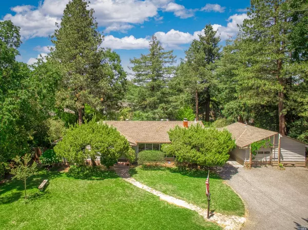 2209 Marsh RD, Santa Rosa, CA 95403