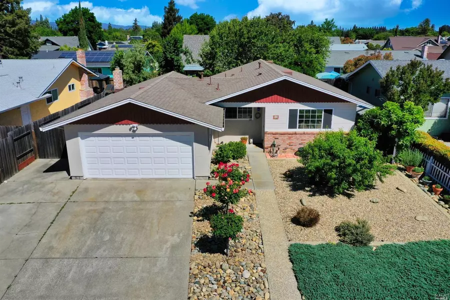 205 Riverdale AVE, Vacaville, CA 95687