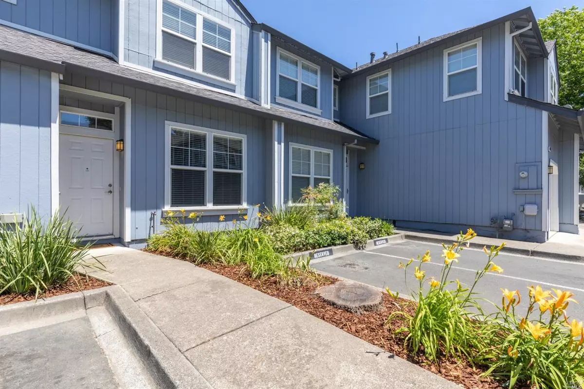 Santa Rosa, CA 95403,1593 Pinebrook PL