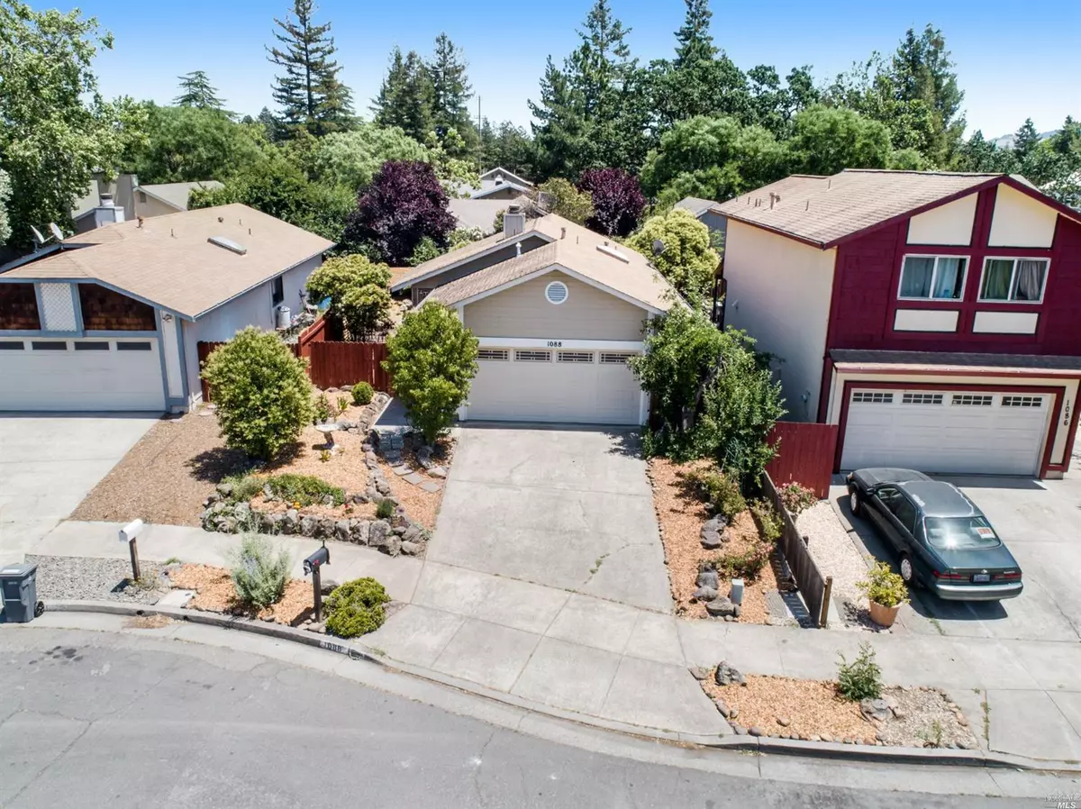 Santa Rosa, CA 95401,1088 Rubicon WAY