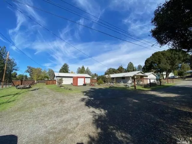 Redwood Valley, CA 95470,8931 East RD