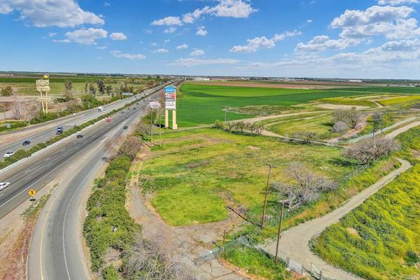 8362 Auction LN, Dixon, CA 95620