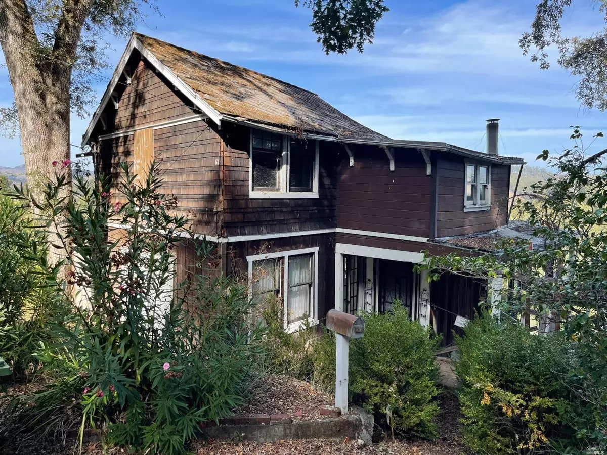 San Anselmo, CA 94960,61 Hillside AVE