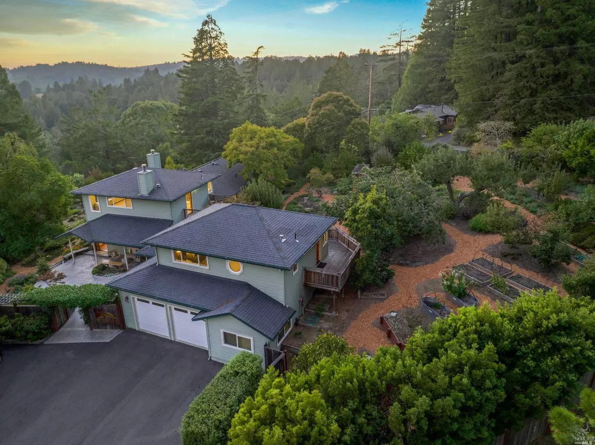 Sebastopol, CA 95472,1263 Rim Of The Redwoods RD