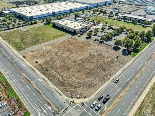 2230 N 1st ST, Dixon, CA 95620