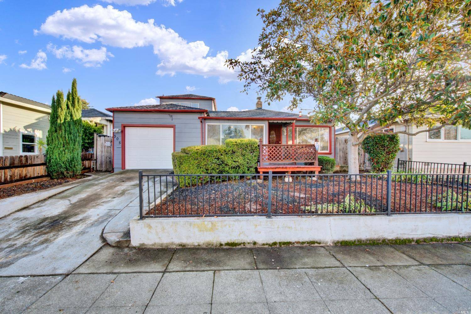305 Campbell AVE, Vallejo, CA 94590