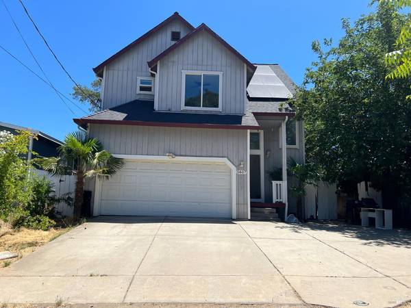 5607 Jones AVE, Clearlake, CA 95422