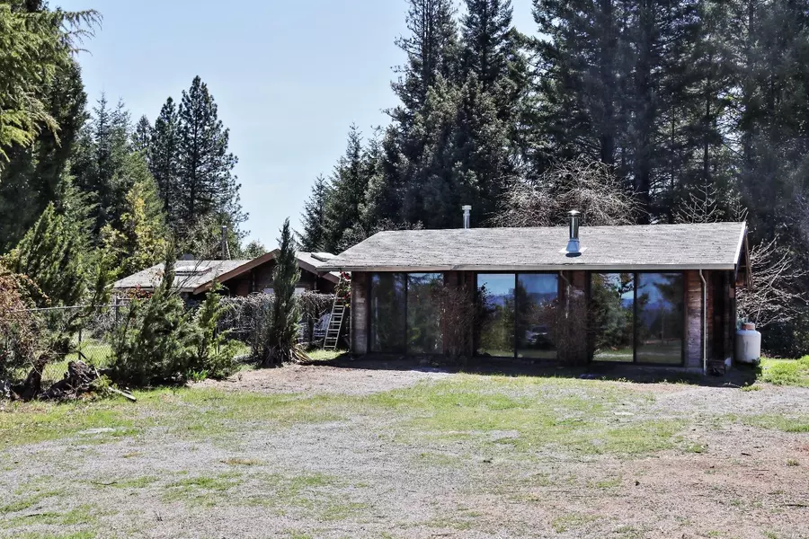 28901 Skyview RD, Willits, CA 95490