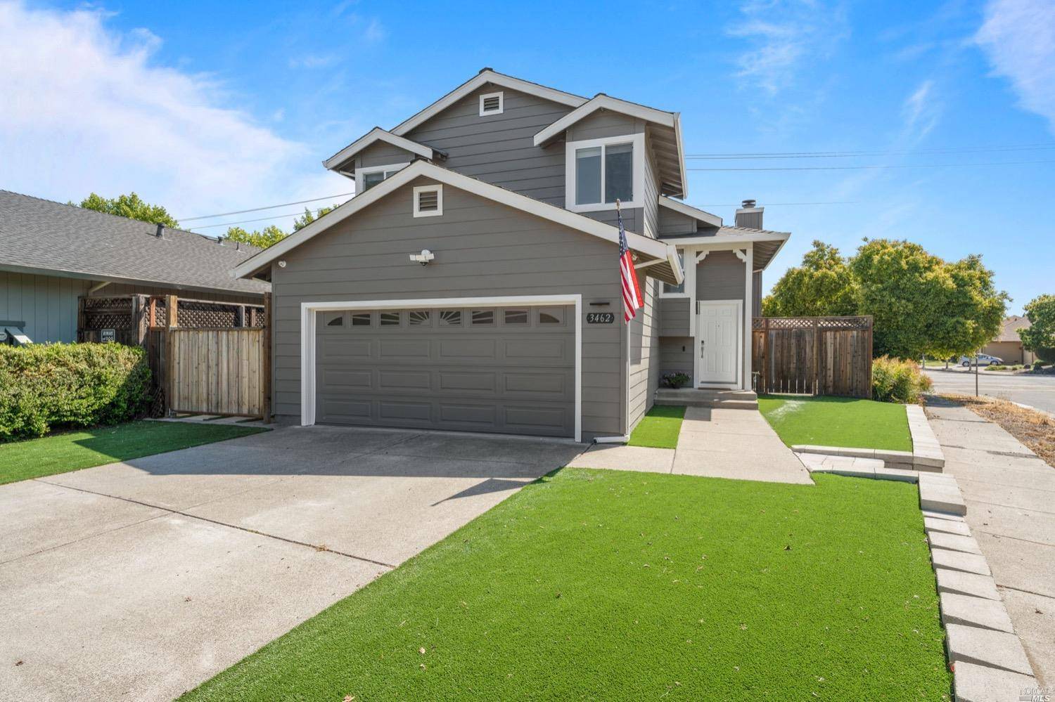 3462 Walnut Grove ST, Santa Rosa, CA 95403