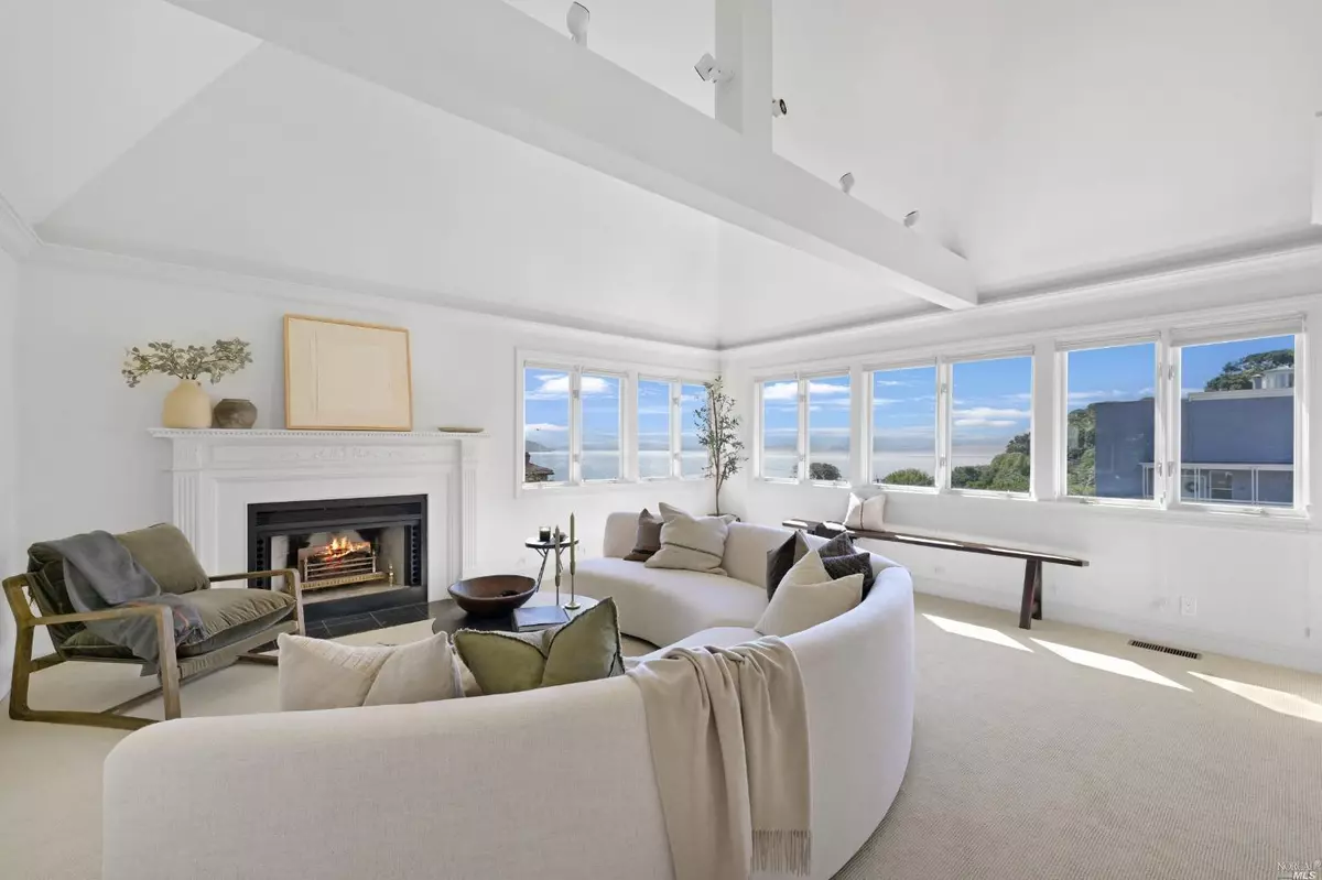 Sausalito, CA 94965,97 Bulkley AVE