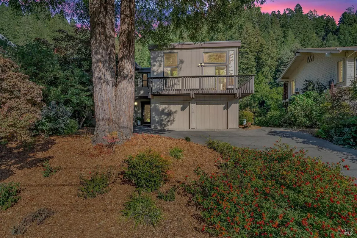 Monte Rio, CA 95462,19537 Redwood DR