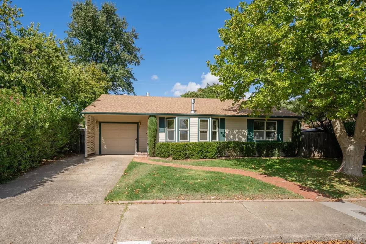 Ukiah, CA 95482,440 Mendocino DR