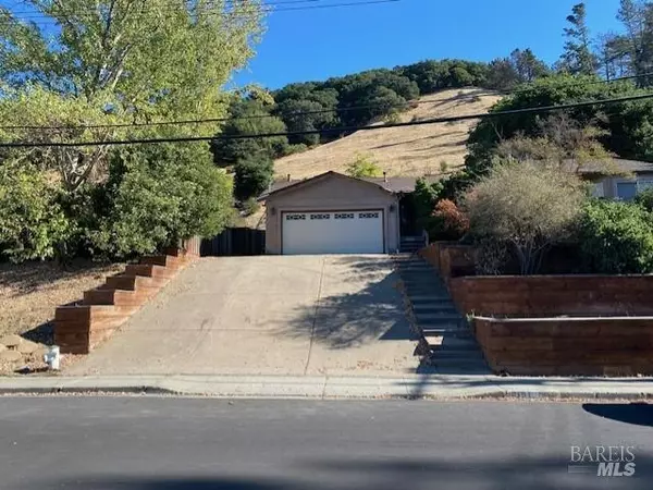 6151 Hillside DR, El Sobrante, CA 94803
