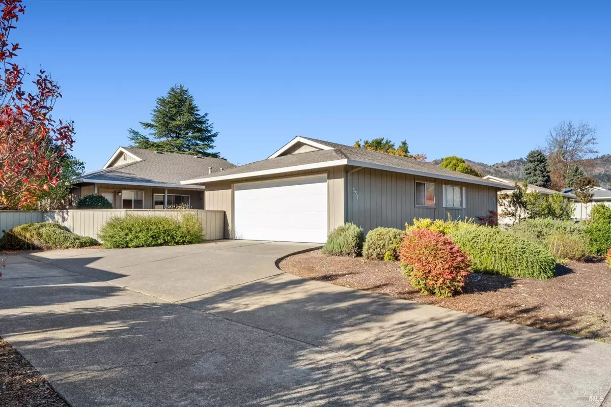 Santa Rosa, CA 95409,237 Mountain Vista LN