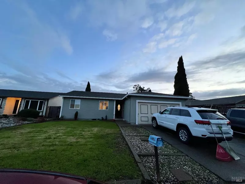 75 Chipman LN, Suisun City, CA 94585