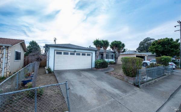 221 Mark AVE, Vallejo, CA 94589