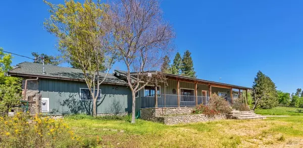 8416 Coyote Hill LN, Winters, CA 95694